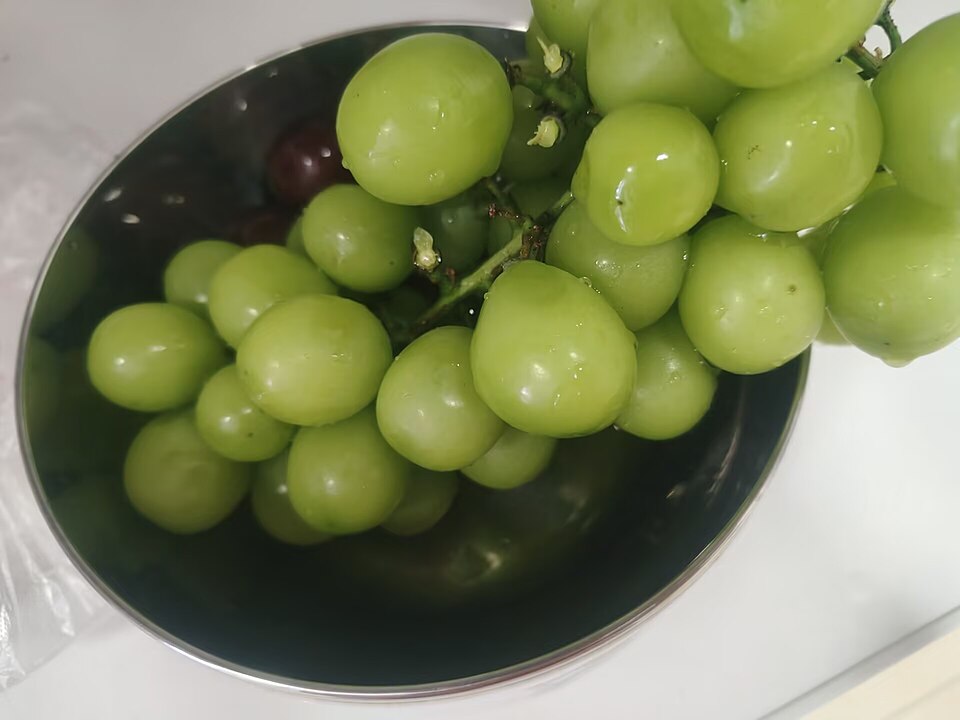 Shine Muscat Grape